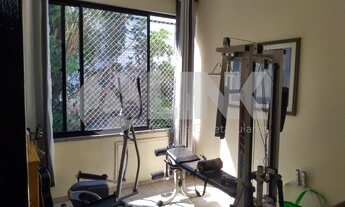 Imagem 5: Cobertura duplex 4 dormitórios sendo 1 suíte à venda com 2 vagas de garagem em Porto Alegr