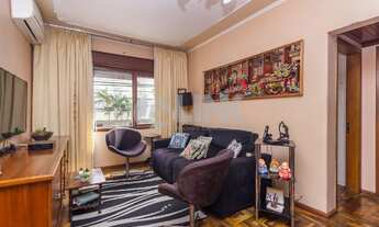 Imagem 2: Apartamento de 2 quartos com 2 vagas à venda no bairro Passo de Areia em Porto Alegre