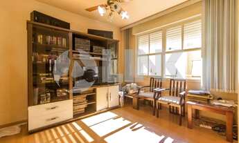 Imagem 3: Apartamento de 2 dormitórios à venda com 1 vaga de garagem, em Porto Alegre, no bairro Jar