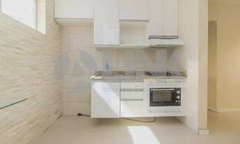 Imagem 7: Apartamento de 2 dormitórios à venda com 1 vaga de garagem em Porto Alegre, no bairro Jard