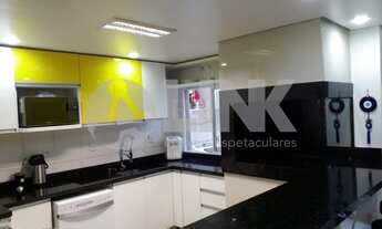 Imagem 3: Casa de 3 dormitórios à venda com 3 vagas de garagem em Porto Alegre, no bairro Jardim Leo