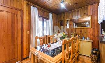 Imagem 6: Casa com 4 dormitórios e 4 vagas de garagem à venda no bairro Santo Antônio em Porto Alegr