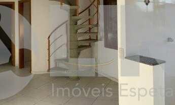 Imagem 4: Apartamento duplex de 2 dormitórios sendo 1 suíte à venda com 2 vagas de garagem em Porto