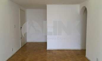 Imagem 2: Apartamento de 3 dormitórios sendo 1 suíte com 1 vaga de garagem à venda no bairro Moinhos