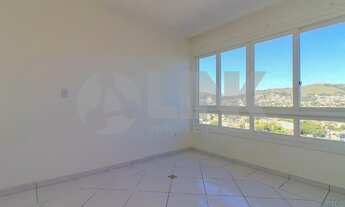 Imagem 3: Apartamento de 3 dormitórios sendo 1 suíte à venda com 2 vagas de garagem em Porto Alegre