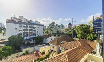 Imagem 7: Apartamento de 2 dormitórios sendo 1 suíte com 1 vaga de garagem à venda no bairro Petrópo