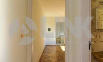 Imagem 4: Apartamento de 1 dormitório à venda com 1 vaga de garagem em Porto Alegre, no bairro Passo