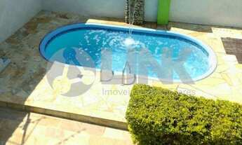 Imagem 3: Casa de 5 dormitórios sendo 1 suíte à venda com 5 vagas de garagem em Porto Alegre, no bai