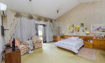 Imagem 7: Casa de 5 dormitórios sendo 1 suíte com 6 vagas de garagem à venda no bairro Jardim Lindói