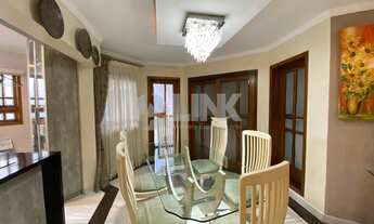 Imagem 4: Casa de 3 dormitórios sendo 3 suítes com 2 vagas de garagem à venda no bairro Sarandi em P