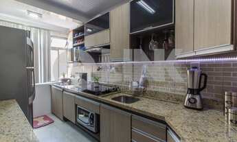 Imagem 4: Apartamento de 2 dormitórios à venda com 1 vaga de garagem em Porto Alegre, no bairro Jard