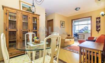 Imagem 2: Apartamento de 2 dormitórios sendo 1 suíte com 1 vaga de garagem à venda no bairro Petrópo