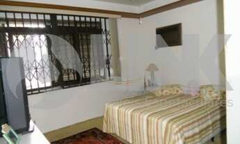 Imagem 6: Casa de 4 dormitórios sendo 2 suítes à venda com 2 vagas de garagem em Porto Alegre, no ba