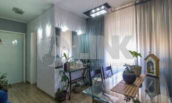 Imagem 3: Apartamento de 2 dormitórios à venda com 1 vaga de garagem em Porto Alegre, no bairro Jard