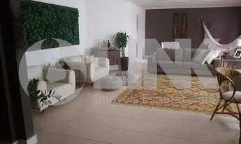 Imagem: Casa em condomínio de 3 dormitórios sendo