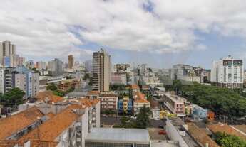Imagem 5: Apartamento de 6 dormitórios sendo 2 suítes com 2 vagas de garagem à venda no bairro Auxil