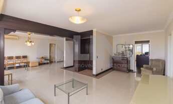 Imagem 2: Apartamento de 6 dormitórios sendo 2 suítes com 2 vagas de garagem à venda no bairro Auxil