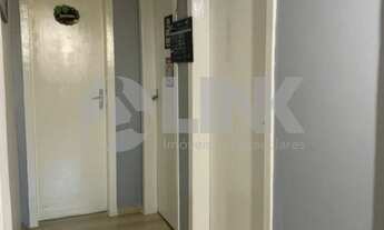 Imagem 4: Apartamento 2 dormitórios à venda no bairro Azenha em Porto Alegre entre à Avenida da Azen