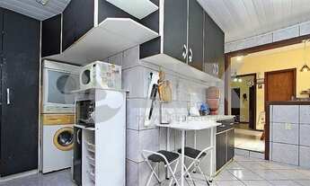 Imagem 3: Casa com 3 dormitórios à venda no Bairro Teresópolis em Porto Alegre próximo ao supermerca