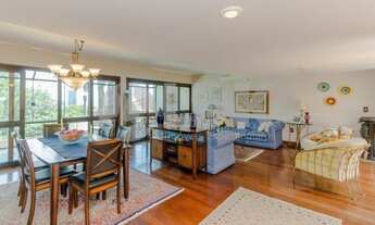 Imagem 4: Casa 4 dormitórios com 4 vagas de garagem à venda no bairro Cristal, zona sul de Porto Ale