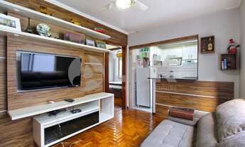 Imagem 1: Apartamento de 2 dormitórios com 1 vaga de garagem à venda no bairro Petrópolis em Porto A