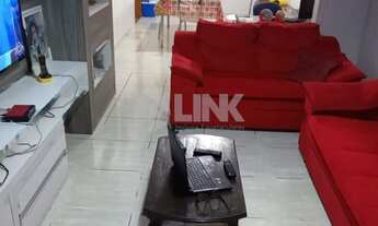 Imagem 1: Casa de 3 dormitórios com 2 vagas de garagem à venda no bairro Sarandi em Porto Alegre pró