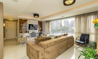 Imagem 6: Apartamento de 3 dormitórios sendo 3 suítes com 3 vagas de garagem à venda no bairro Petró