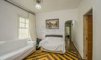 Imagem 4: Casa com 3 dormitórios sendo 1 suíte e 4 vagas de garagem à venda no bairro Santana em Por