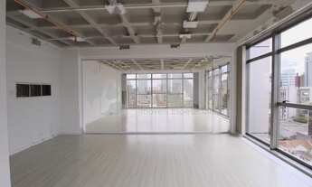 Imagem: Sala comercial à venda no bairro Moinhos