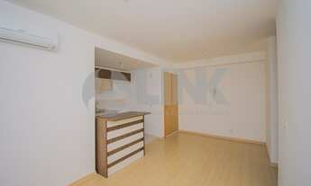 Imagem 4: Apartamento 2 dormitórios sendo 1 suíte com 1 vaga de garagem em Porto Alegre, no bairro J