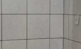 Imagem 2: Apartamento térreo 2 dormitórios com 1 vaga de garagem à venda no bairro Parque dos Maias