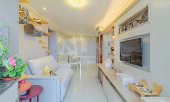 Imagem 3: Apartamento de 2 dormitórios com 2 vagas de garagem à venda no bairro Cristal em Porto Ale