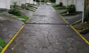 Imagem 7: Casa estilo sobrado com 2 dormitórios e 1 vaga de garagem à venda no bairro Passo das Pedr