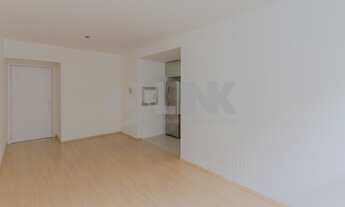 Imagem 4: Apartamento de 2 dormitórios sendo 1 suíte com 2 vagas de garagem à venda no bairro Higien