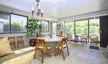 Imagem 2: Cobertura de 3 dormitórios sendo 1 suíte à venda com 2 vagas de garagem em Porto Alegre, n