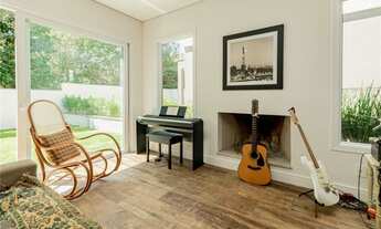 Imagem 6: Casa em condomínio com 3 dormitórios 3 suítes e 3 vagas de garagem à venda no bairro Pedra