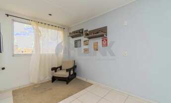 Imagem 2: Apartamento de 2 quartos com 1 vaga à venda no bairro Sarandi em Porto Alegre