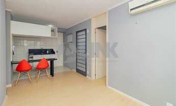 Imagem 2: Apartamento 2 dormitórios com 1 vaga de garagem à venda no bairro Sarandi em Porto Alegre