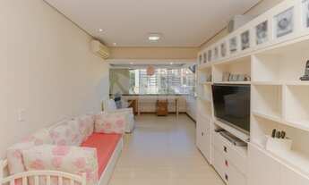 Imagem 2: Cobertura de 2 quartos com 3 vagas à venda no bairro Petrópolis em Porto Alegre