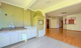 Imagem 5: Apartamento 3 dormitórios com 2 vagas de garagem à venda no bairro Vila Ipiranga em Porto