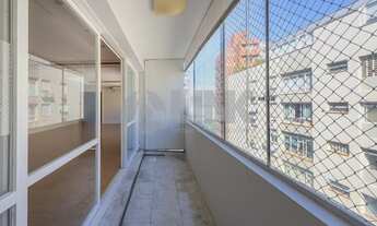 Imagem 6: Apartamento 4 dormitórios com 2 vagas de garagem à venda no bairro Moinhos de Vento em Por