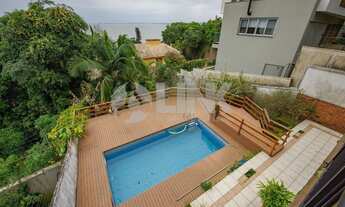 Imagem 7: Casa de 3 dormitórios sendo 1 suíte com 5 vagas de garagem à venda no bairro Vila Conceiçã