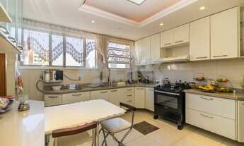 Imagem 4: Cobertura de 4 dormitórios sendo 1 suíte com 2 vagas de garagem à venda no bairro Menino D