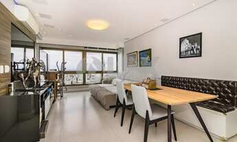 Imagem 2: Apartamento de 3 dormitórios sendo 1 suíte com 2 vagas de garagem à venda no bairro Flores