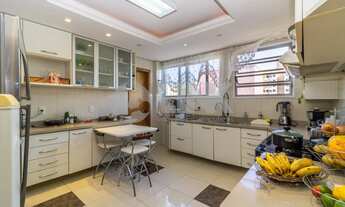 Imagem 6: Cobertura de 4 dormitórios sendo 1 suíte com 2 vagas de garagem à venda no bairro Menino D