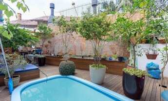 Imagem: Casa em condomínio de 4 dormitórios sendo