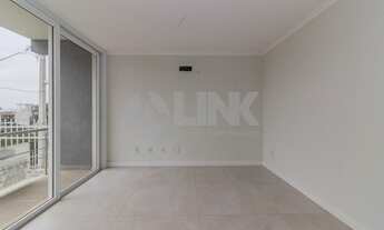 Imagem 2: Casa de 3 dormitórios sendo 1 suíte com 4 vagas de garagem à venda no bairro Jardim Itu em