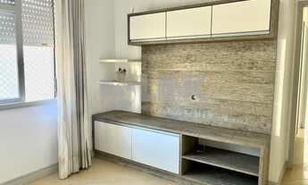 Imagem 3: Apartamento de 2 dormitórios com 1 vaga de garagem à venda em Porto Alegre no bairro Santa