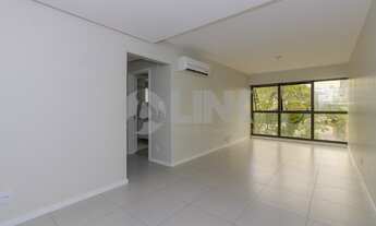 Imagem 2: Apartamento de 2 dormitórios sendo 2 suítes com 2 vagas de garagem à venda no bairro Rio B