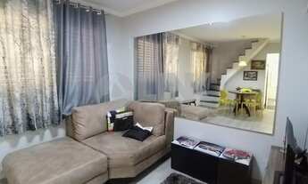 Imagem 1: Apartamento Duplex de 1 dormitório à venda no bairro Azenha em Porto Alegre próximo à Av